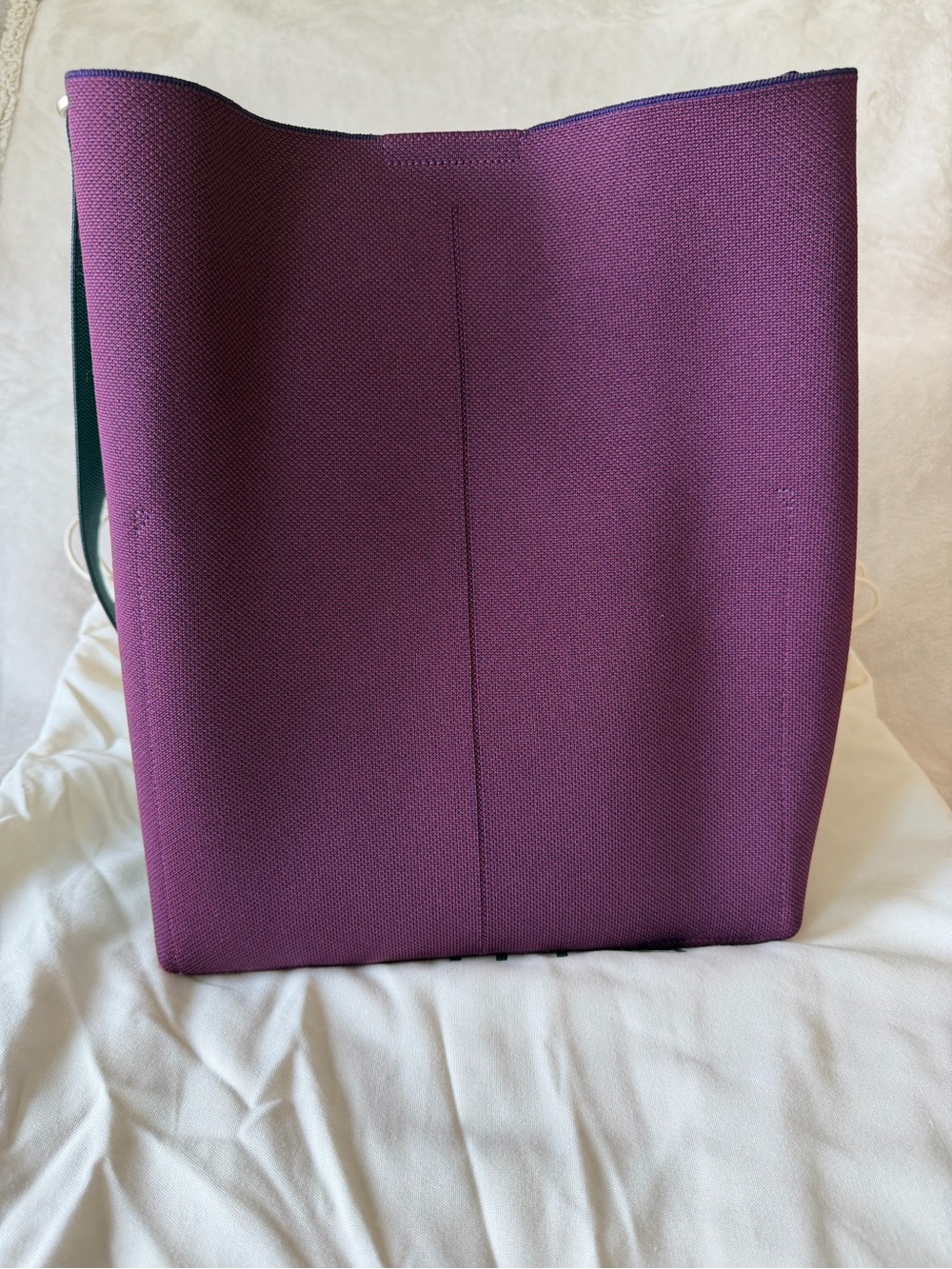 Rothy’s The Bucket Bag - Dark Plum - with Dust Bag & Wash Bag - Picture 4 of 10